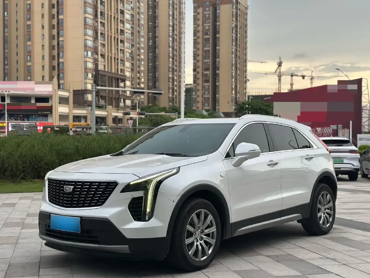 2021 Cadillac XT4 2.0T 237HP L4 9AT