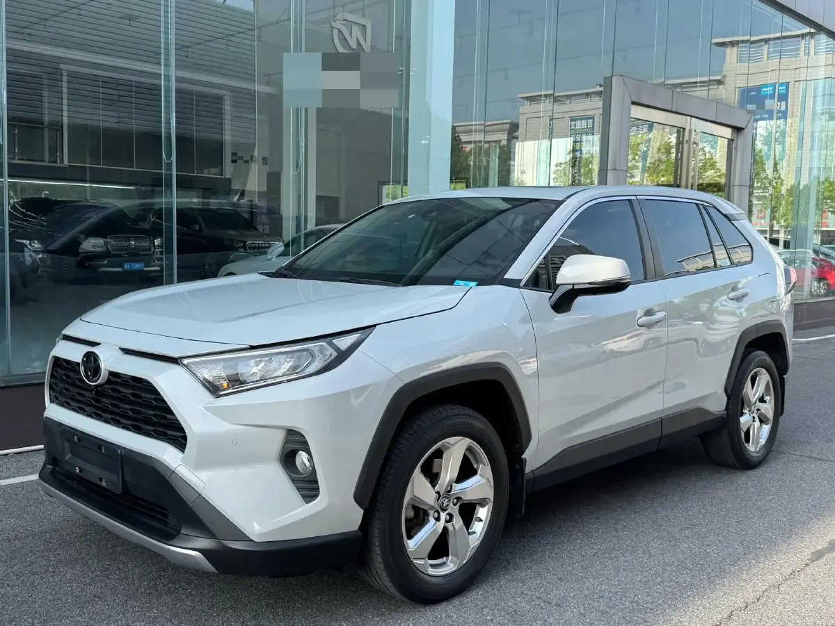 2021 Toyota RAV4 2.0L 171HP L4 CVT