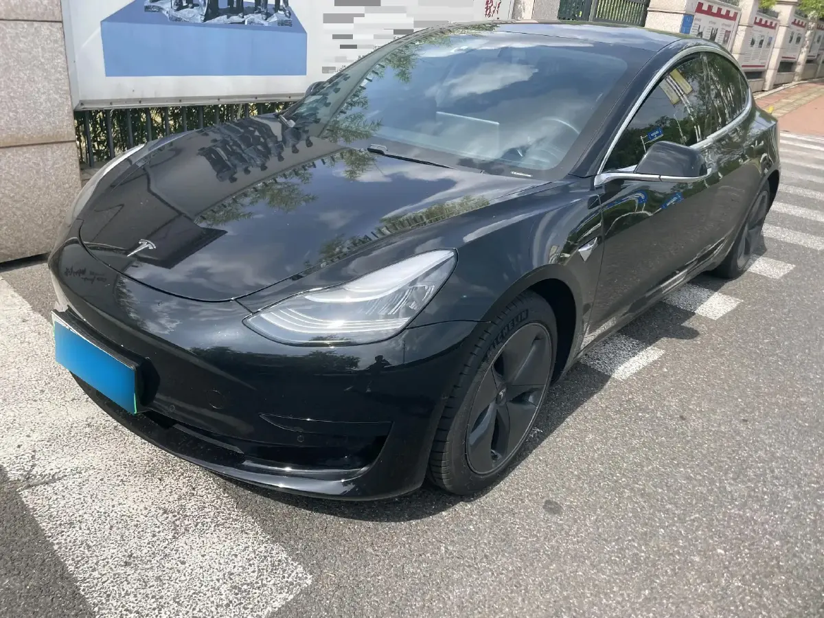 2019 Tesla Model 3 BEV 52KWH