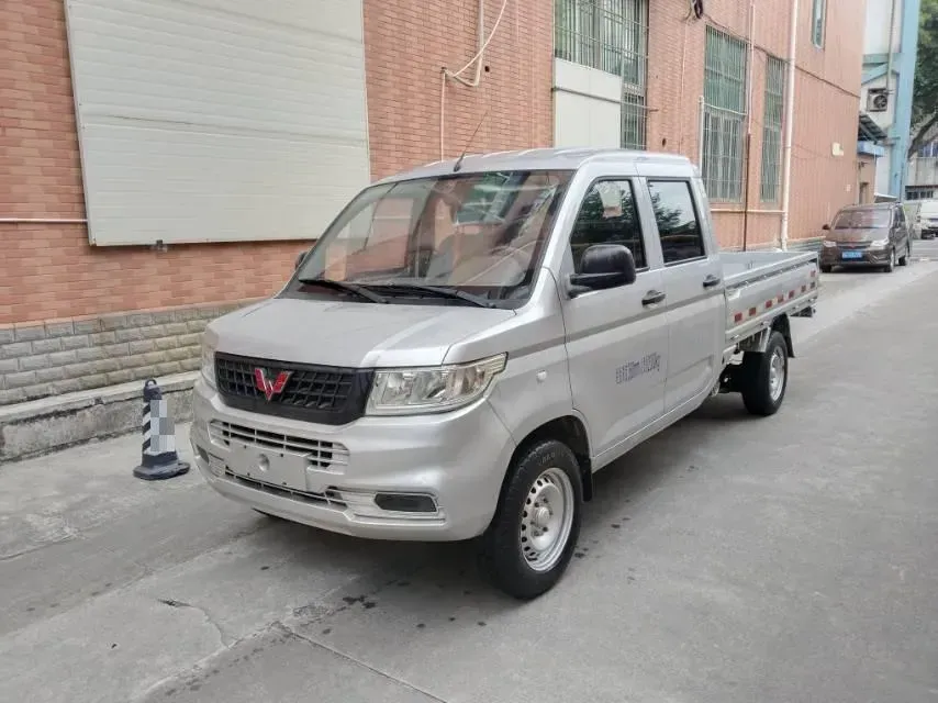 2020 WuLing RongGuang New Truck Special 1.8L 125HP L4 5MT,autocango,china used car exporter,china ev exporter,chinese used car exporter,chinese used ev exporter
