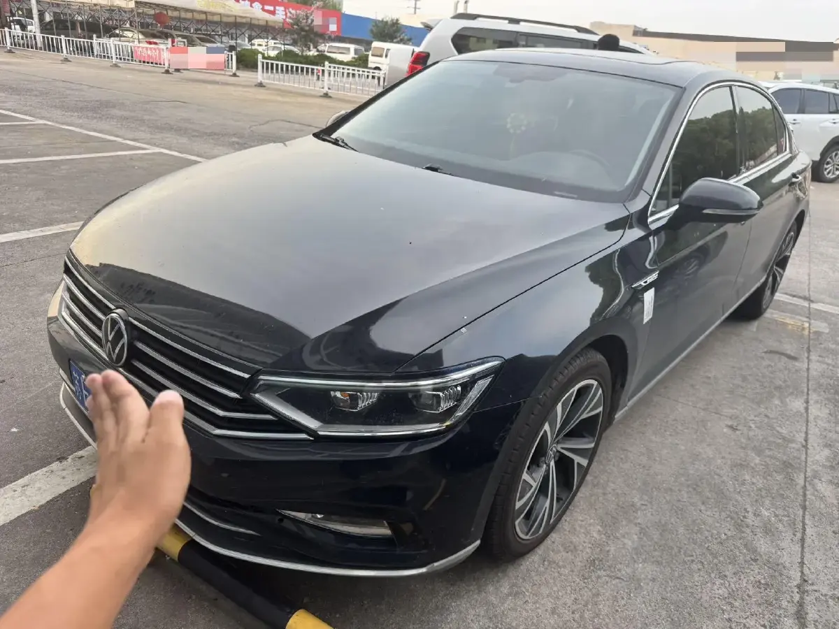 2021 Volkswagen Magotan 2.0T 186HP L4 7DCT