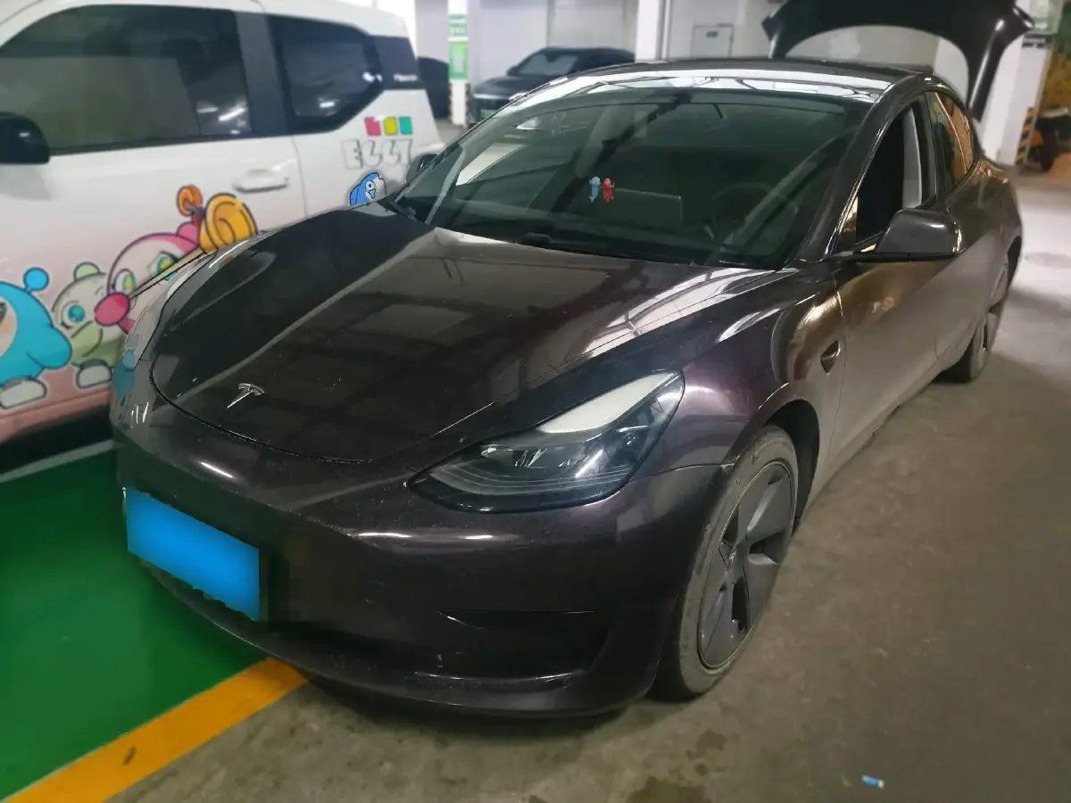 2022 Tesla Model 3 BEV 60KWH