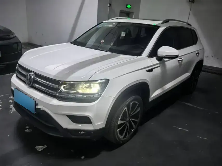 2019 Volkswagen Tharu 1.4T 150HP L4 7DCT