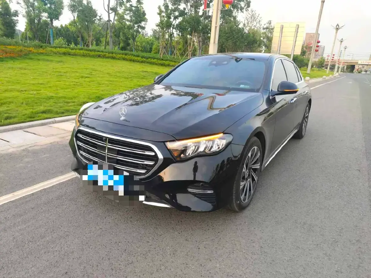 2025 Mercedes-Benz E Class 2.0T 258HP L4 9AT