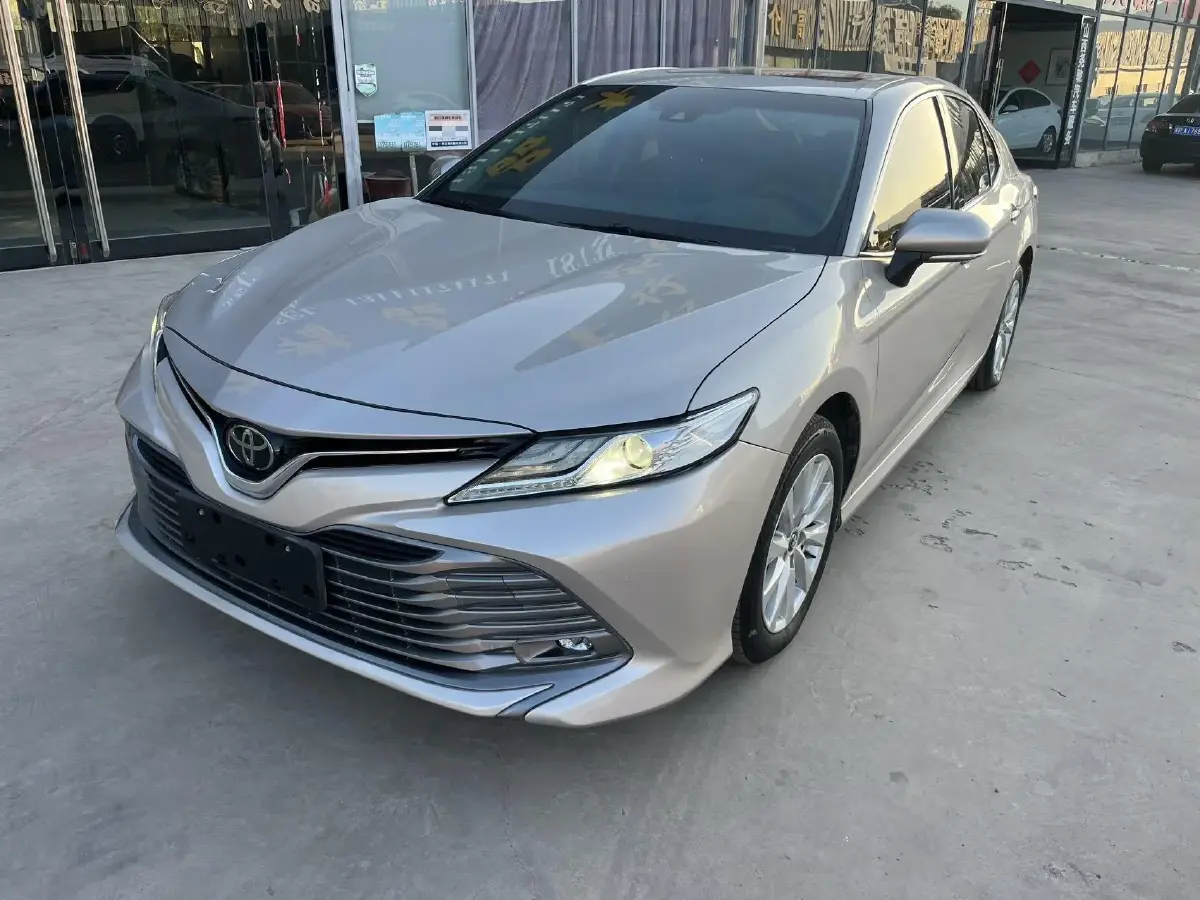 2019 Toyota Camry 2.0L 178HP L4 CVT