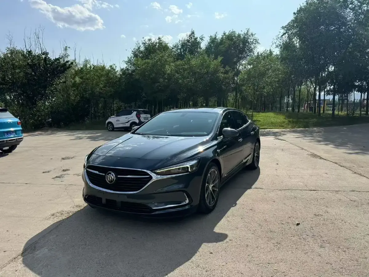 2020 Buick Larcosse 2.0T 237HP L4 9AT