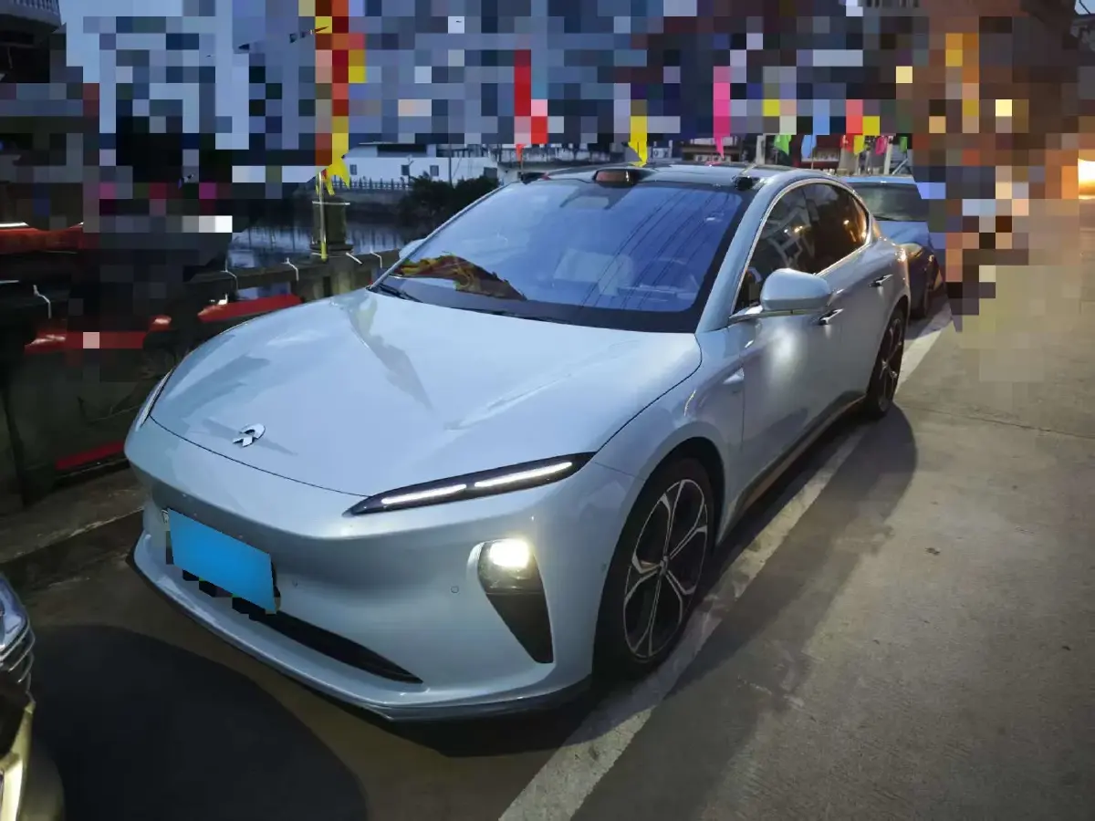 2024 NIO ET5 BEV 75KWH