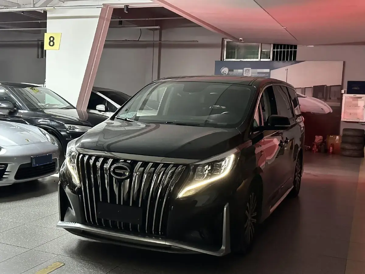 2021 GAC Trumpchi M8 2.0T 252HP L4 8AT