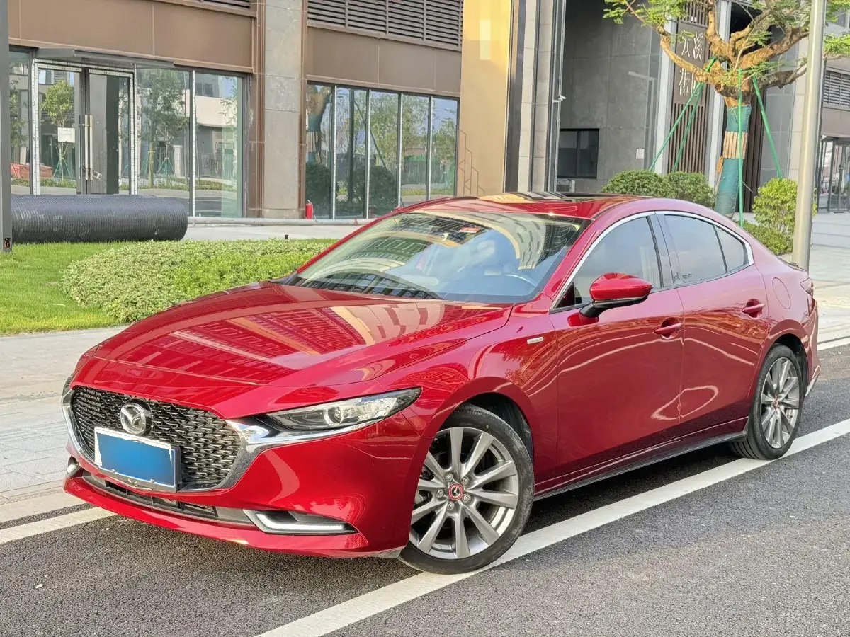 2020 Mazda 3 Axela 2.0L 158HP L4 6AT