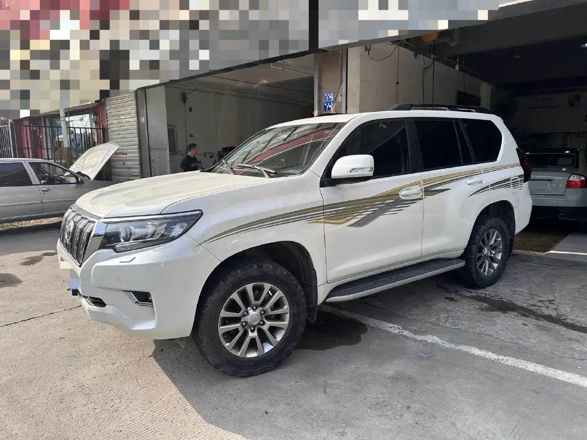 2018 Toyota Land Cruiser Prado 3.5L 280HP V6 6AT