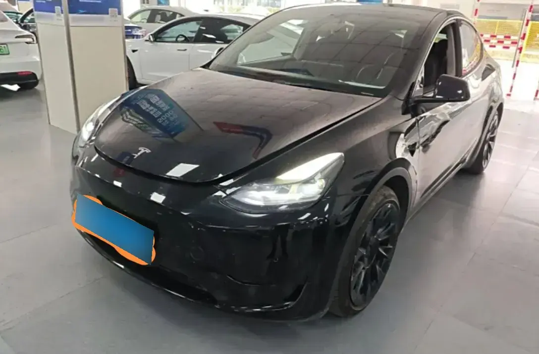 2022 Tesla Model Y BEV 60KWH