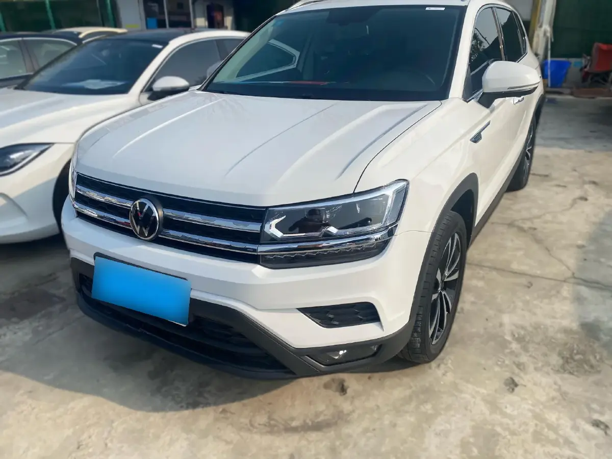 2021 Volkswagen Tharu 1.4T 150HP L4 7DCT