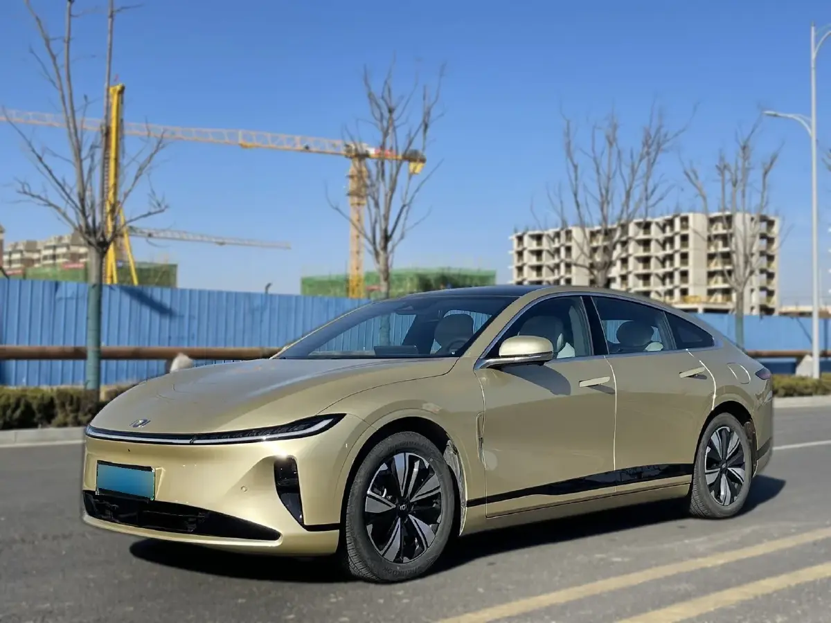 2023 ChangAn QiYuan A07 1.5L 95HP L4 REEV 28.4KWH