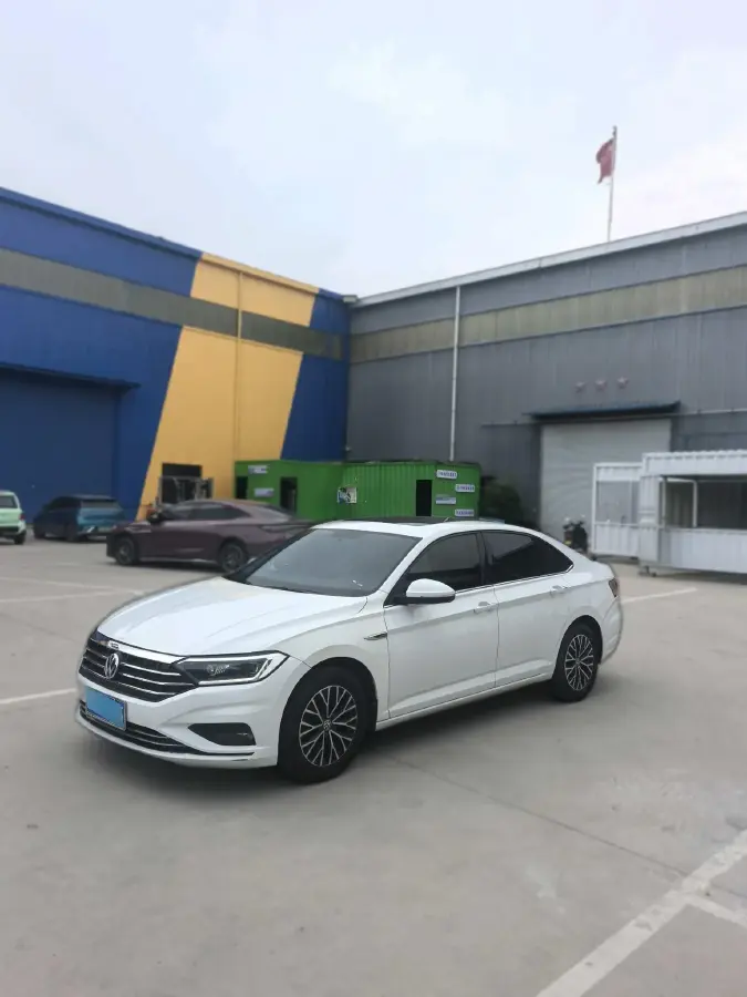 2019 Volkswagen Sagitar 1.2T 116HP L4 5MT