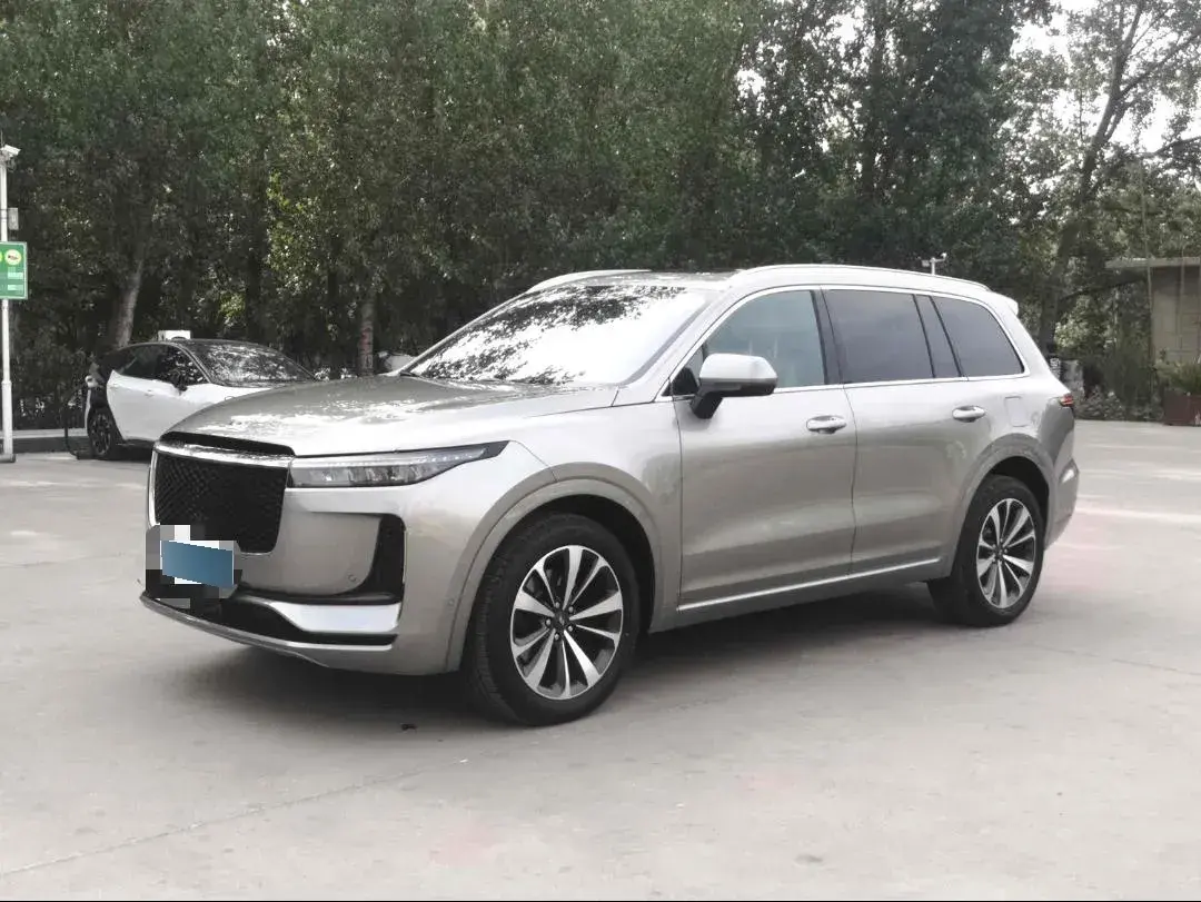 2020 Li ONE Range Extended 131HP REEV 40.5KWH