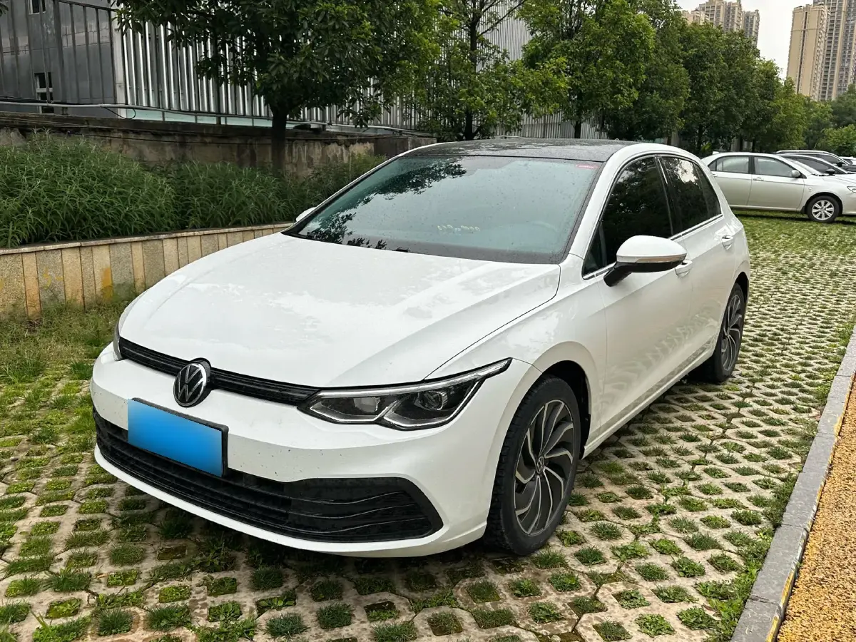 2021 Volkswagen Golf 1.4T 150HP L4 7DCT