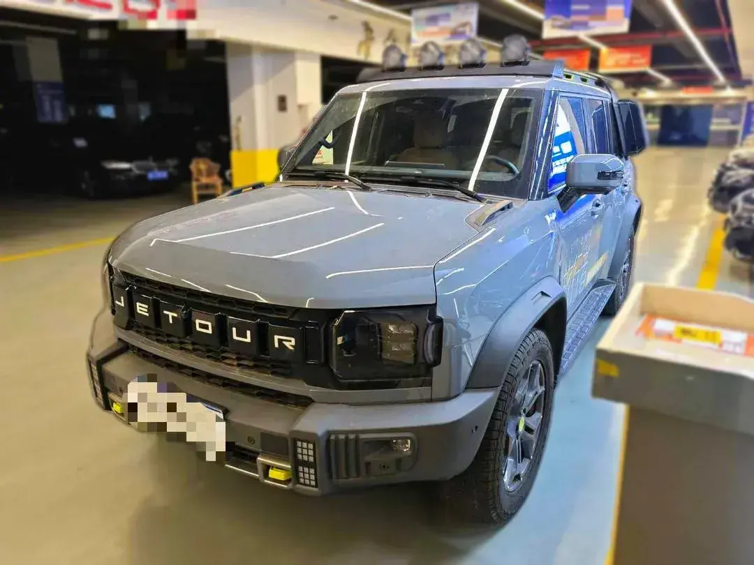 2023 Jetour Traveller 2.0T 254HP L4 7DCT