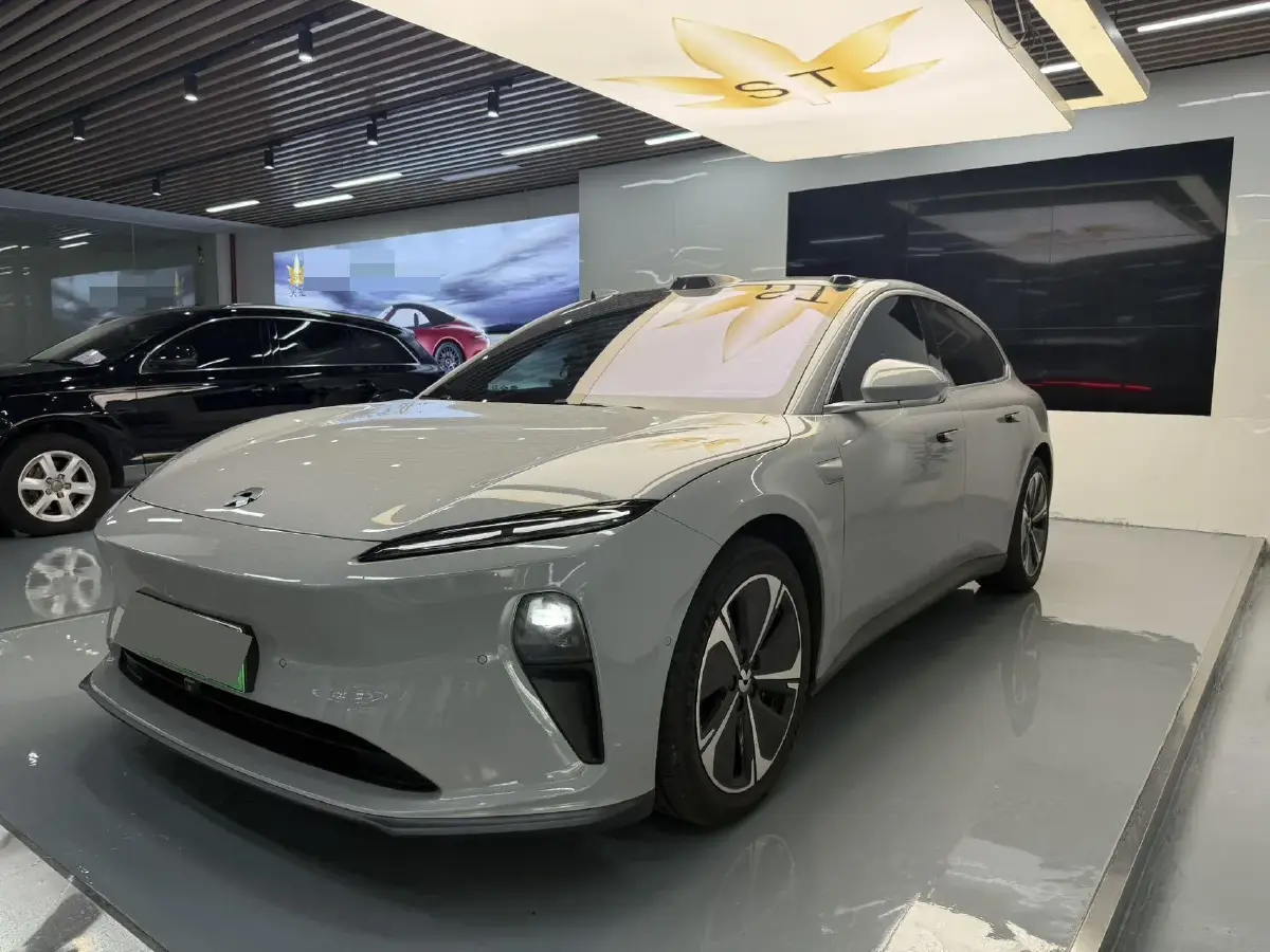 2024 NIO ET5T BEV 75KWH