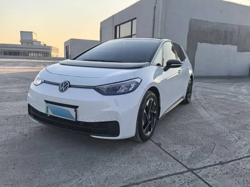 2024 Volkswagen ID.3 BEV 52.8KWH
