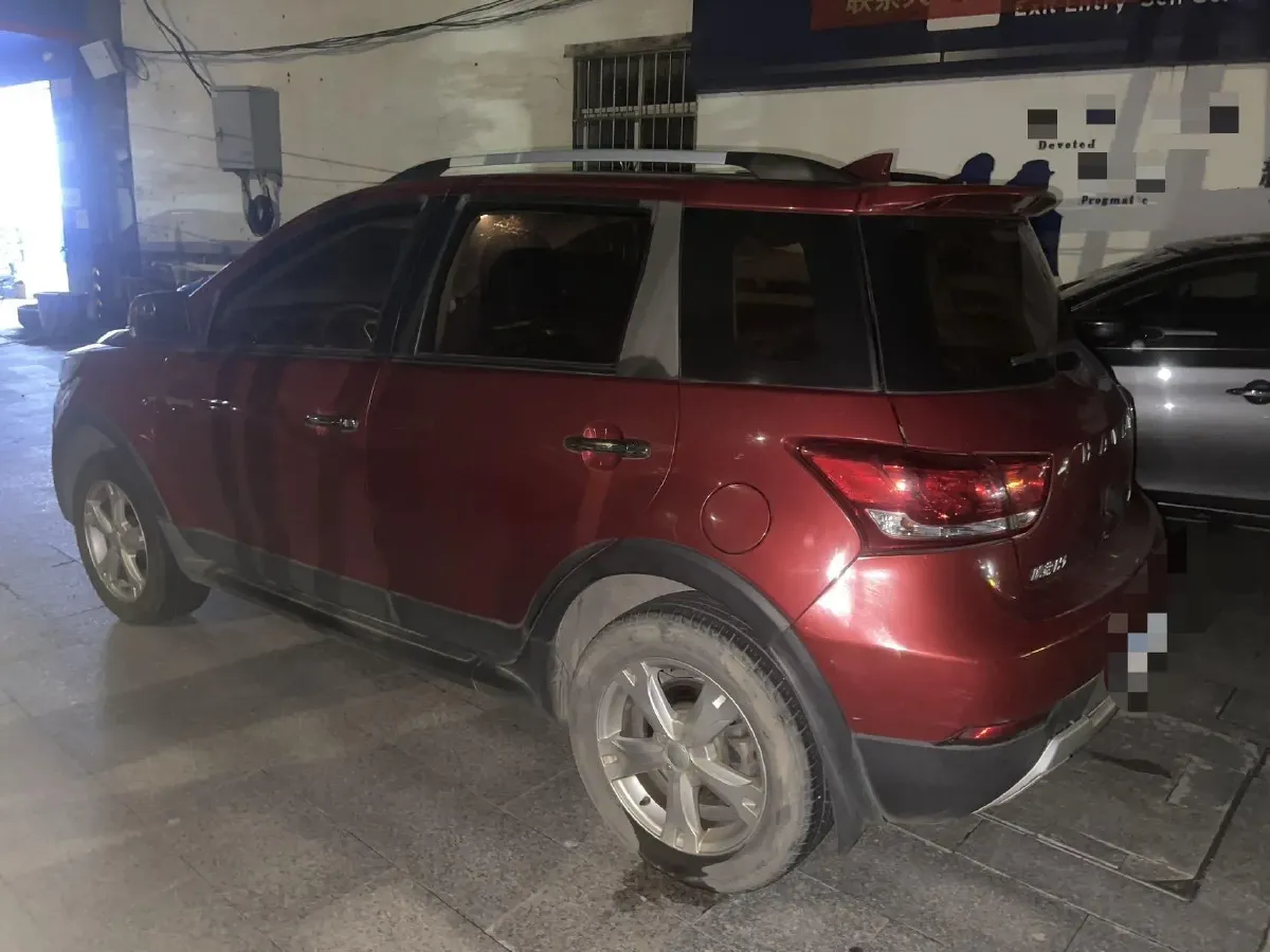 2017 Haval H1 1.5L 106HP L4 5MT,autocango,china used car exporter,china ev exporter,chinese used car exporter,chinese used ev exporter