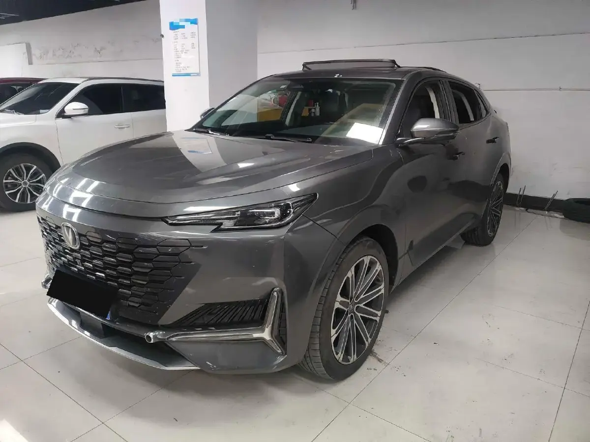 2021 ChangAn UNI-K 2.0T 233HP L4 8AT