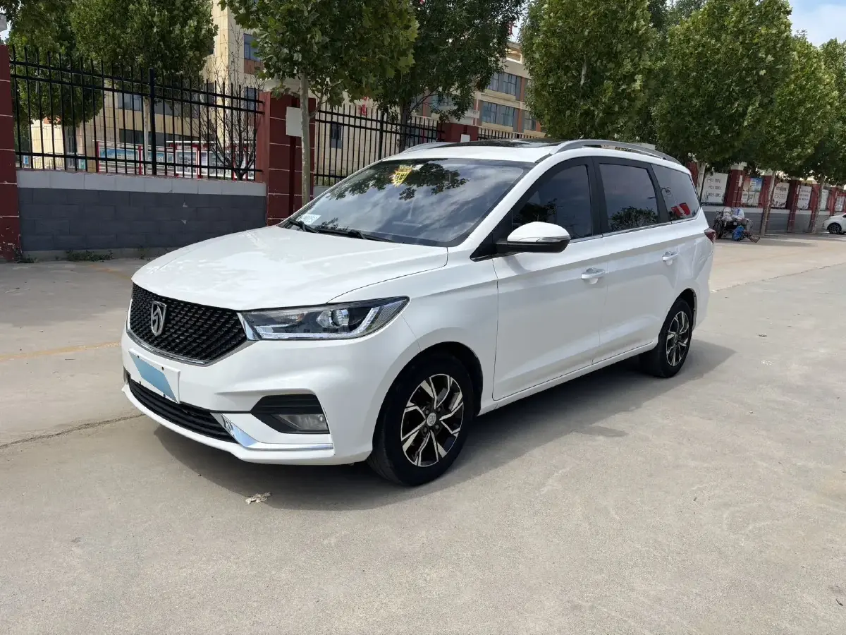 2019 BaoJun 360 1.5L 105HP L4 5AMT