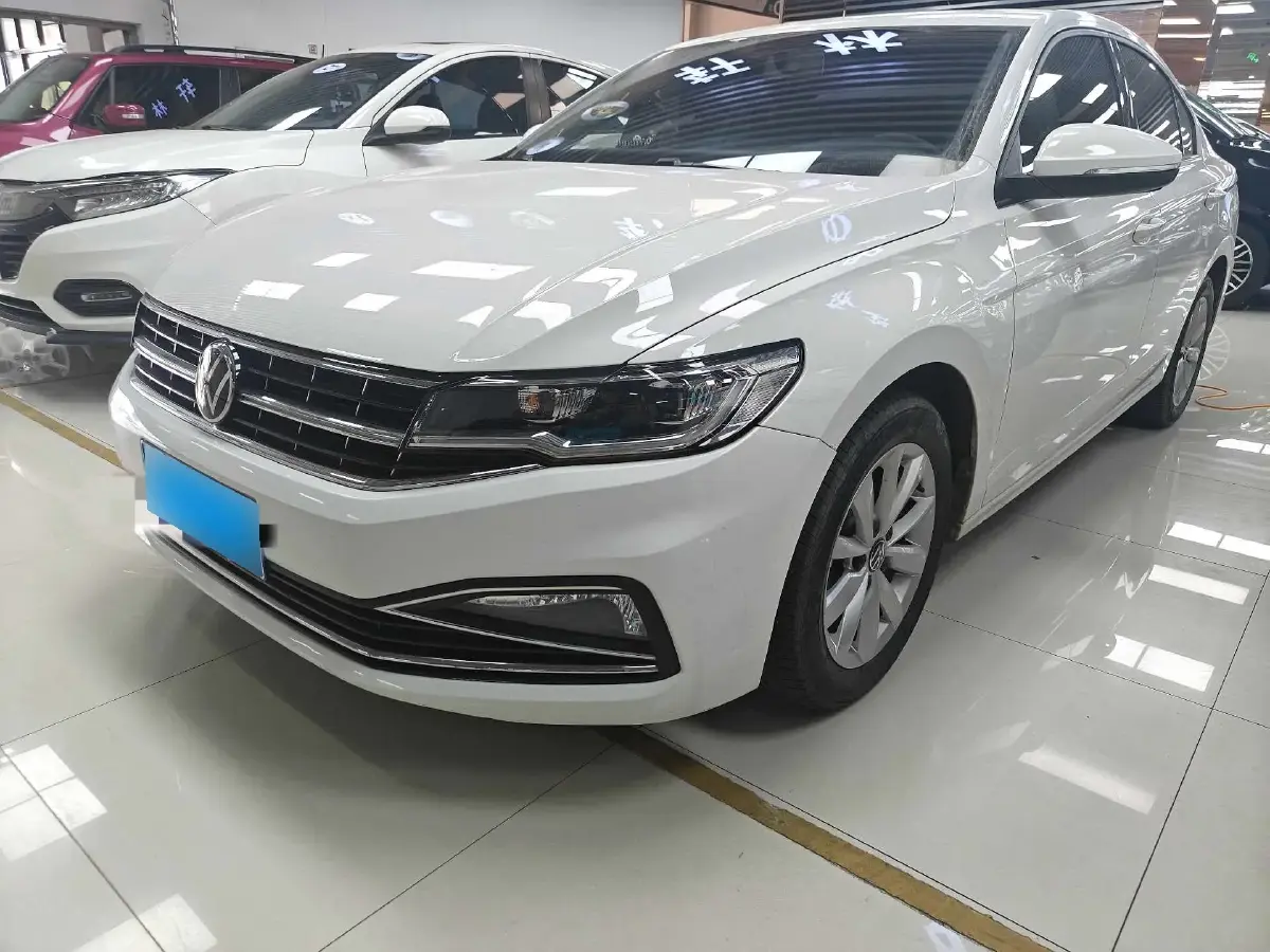 2021 Volkswagen Bora 1.5L 113HP L4 6AT