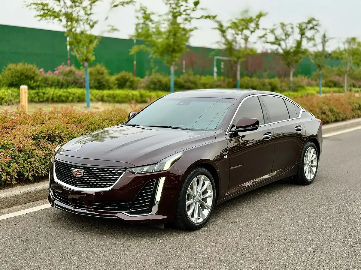 2020 Cadillac CT5 2.0T 237HP L4 10AT