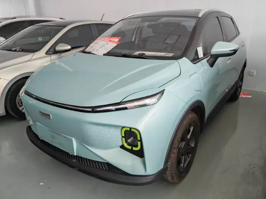 2023 Geometry E BEV 39.4KWH