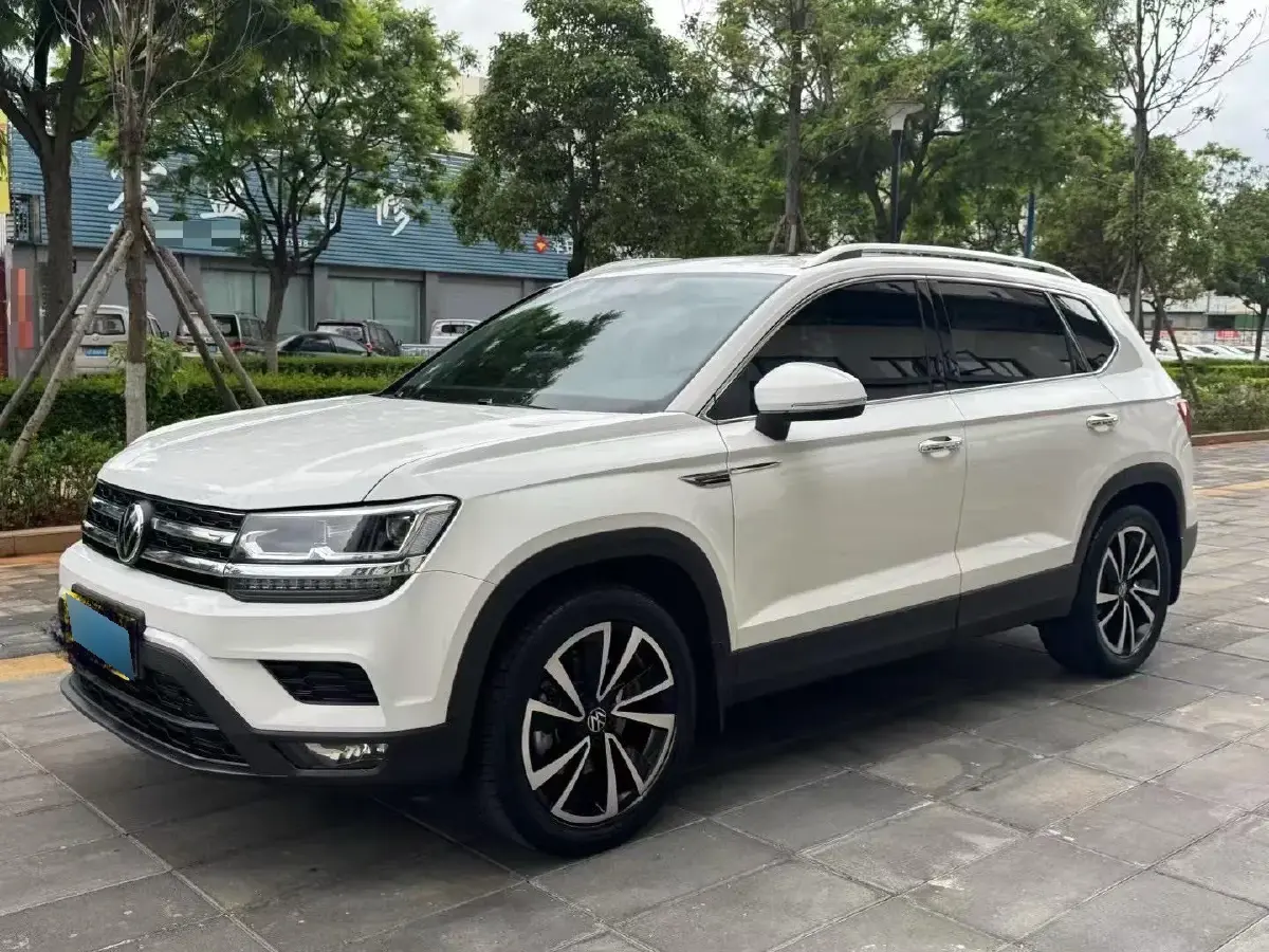 2021 Volkswagen Tharu 1.4T 150HP L4 7DCT