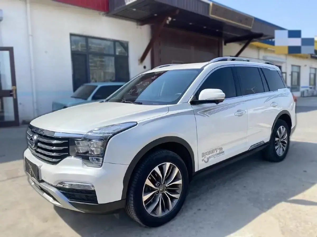 2017 GAC Trumpchi GS8 2.0T 201HP L4 6AT