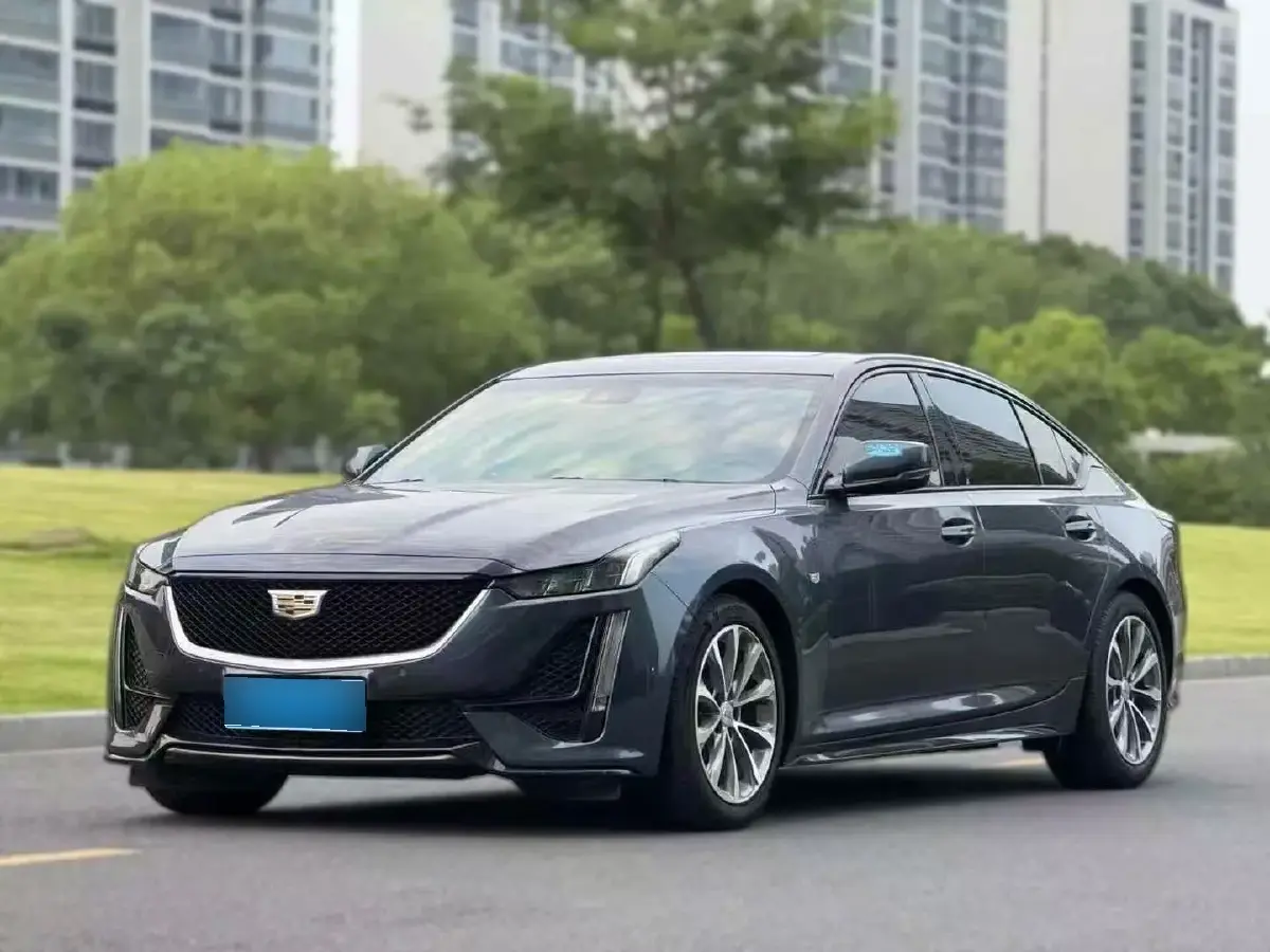 2020 Cadillac CT5 2.0T 237HP L4 10AT