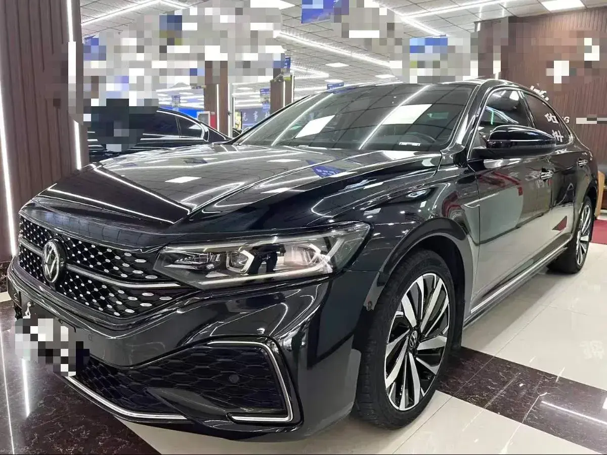 2022 Volkswagen Passat 2.0T 186HP L4 7DCT