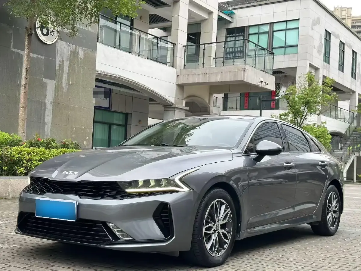 2021 Kia K5 1.5T 170HP L4 7DCT