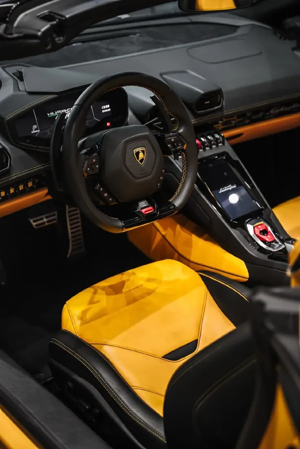 2020 Lamborghini Huracán 5.2L 611HP V10 7DCT,autocango,china used car exporter,china ev exporter,chinese used car exporter,chinese used ev exporter