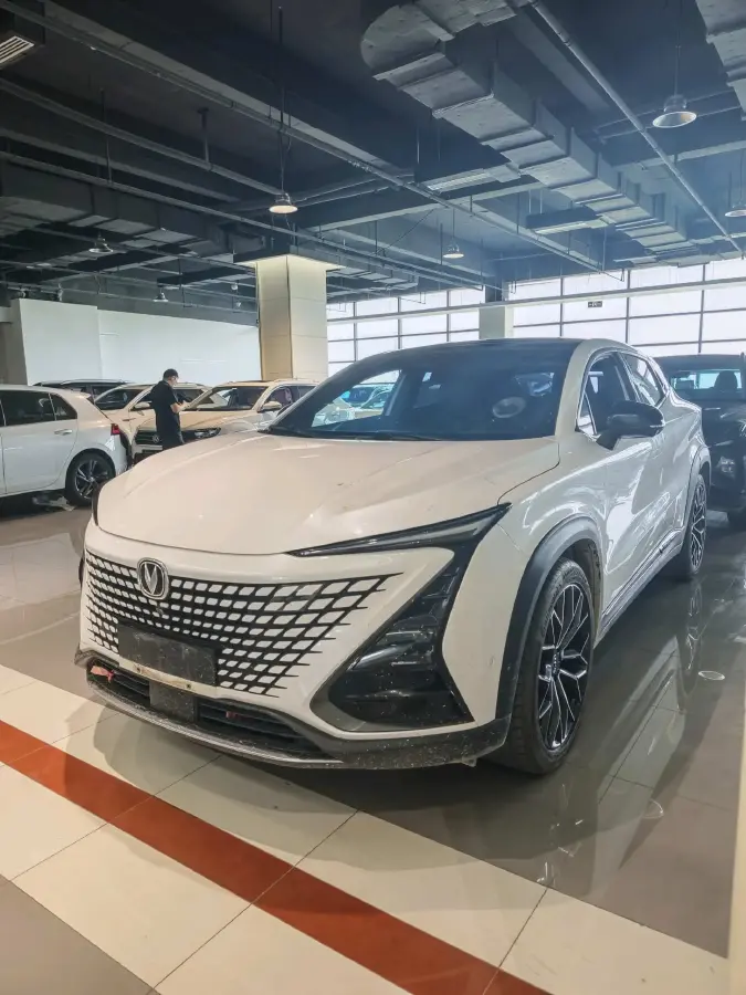 2022 ChangAn UNI-T 1.5T 188HP L4 7DCT