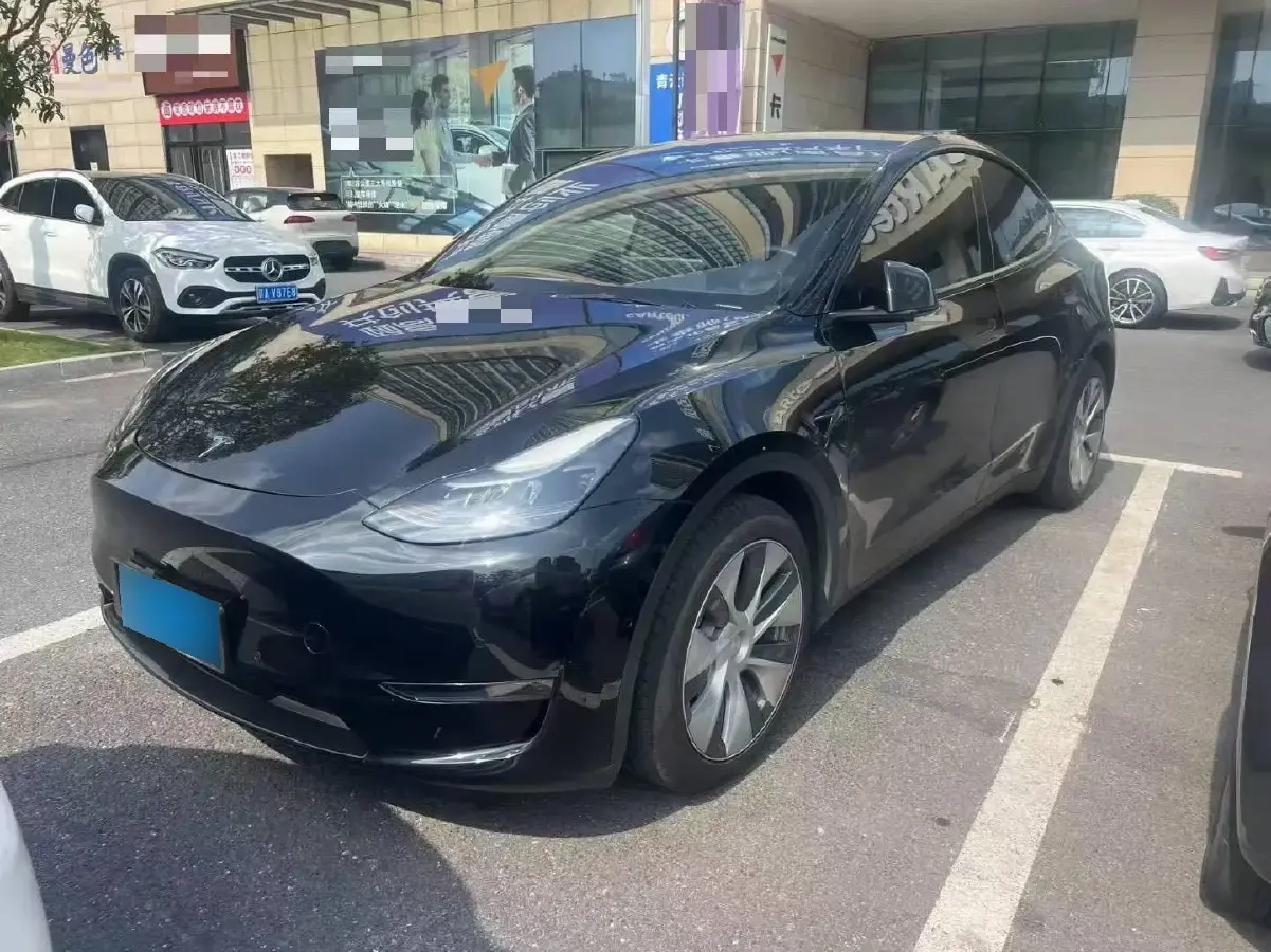 2021 Tesla Model Y BEV 60KWH