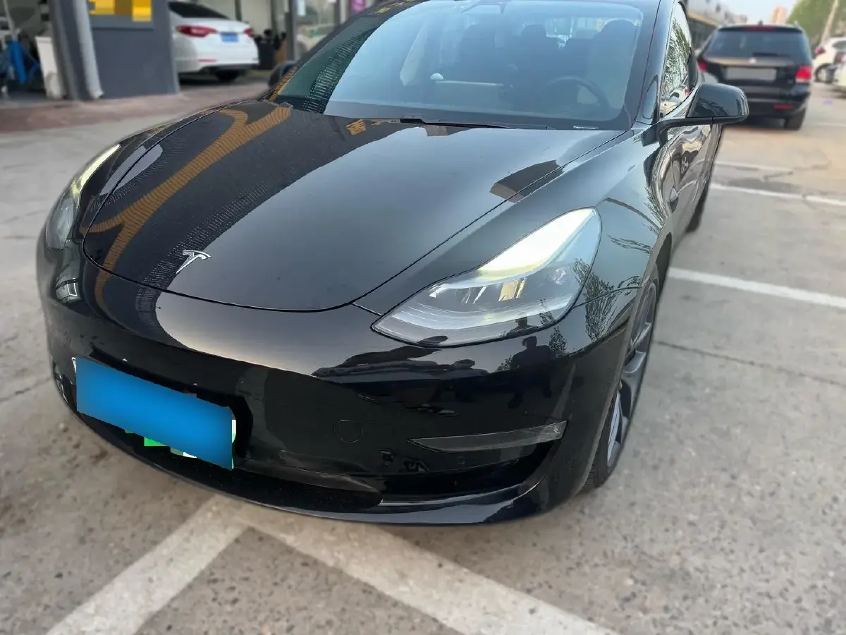 2021 Tesla Model Y BEV 60KWH