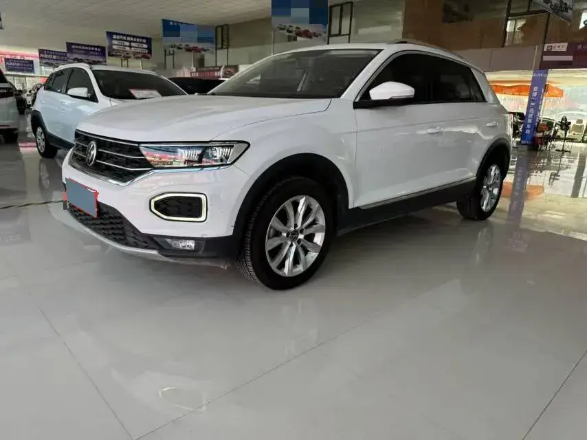 2022 Volkswagen T-Roc 1.4T 150HP L4 7DCT