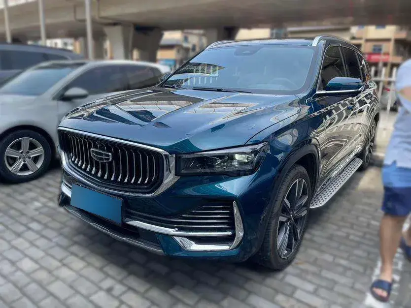 2021 Geely Monjaro 2.0T 238HP L4 8AT