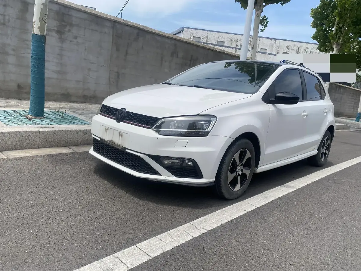 2018 Volkswagen Polo 1.5L 110HP L4 6AT