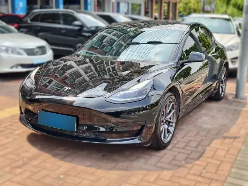 2022 Tesla Model 3 BEV 60KWH