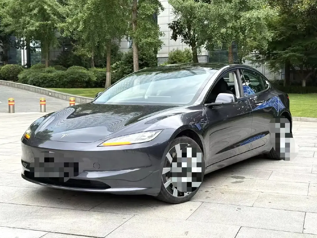 2023 Tesla Model 3 BEV 60KWH