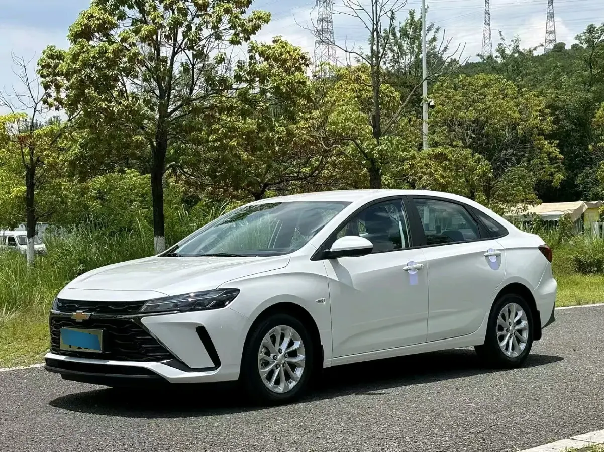 2023 Chevrolet Monza 1.5L 113HP L4 6DCT