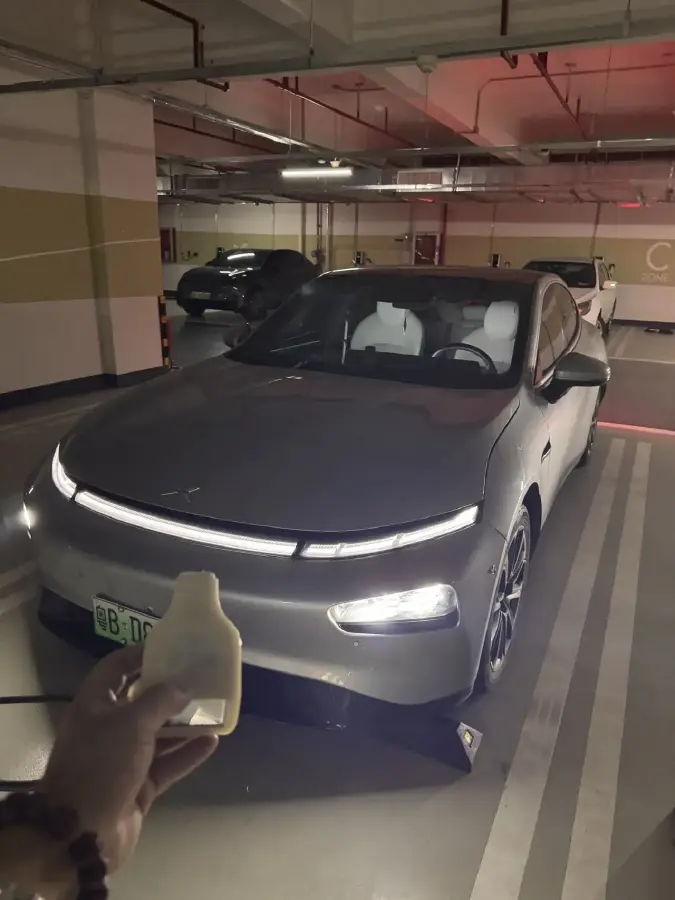 2021 Xpeng P7 BEV 83.1KWH