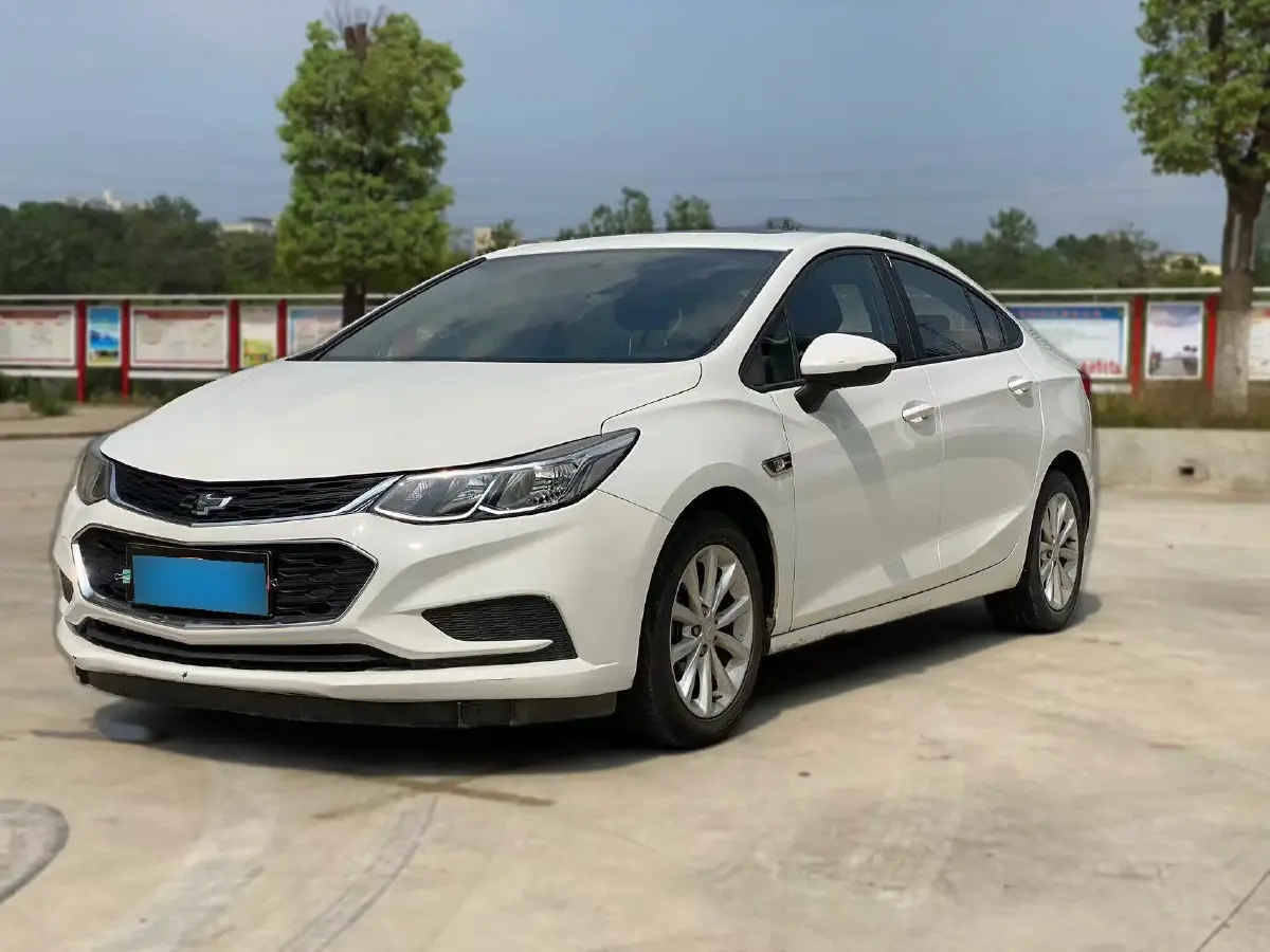 2018 Chevrolet Cruze 1.5L 114HP L4 6AT
