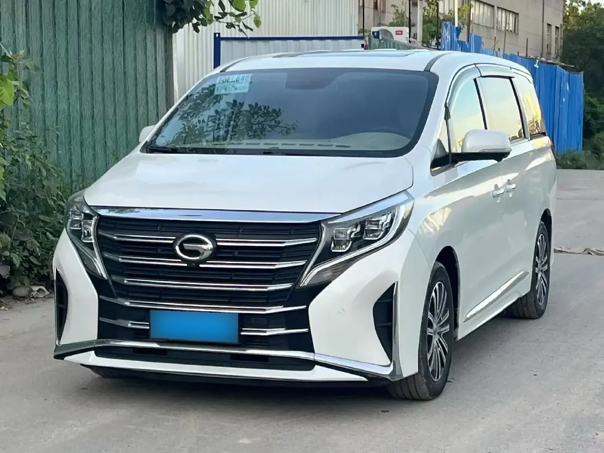 2021 GAC Trumpchi M8 2.0T 252HP L4 8AT