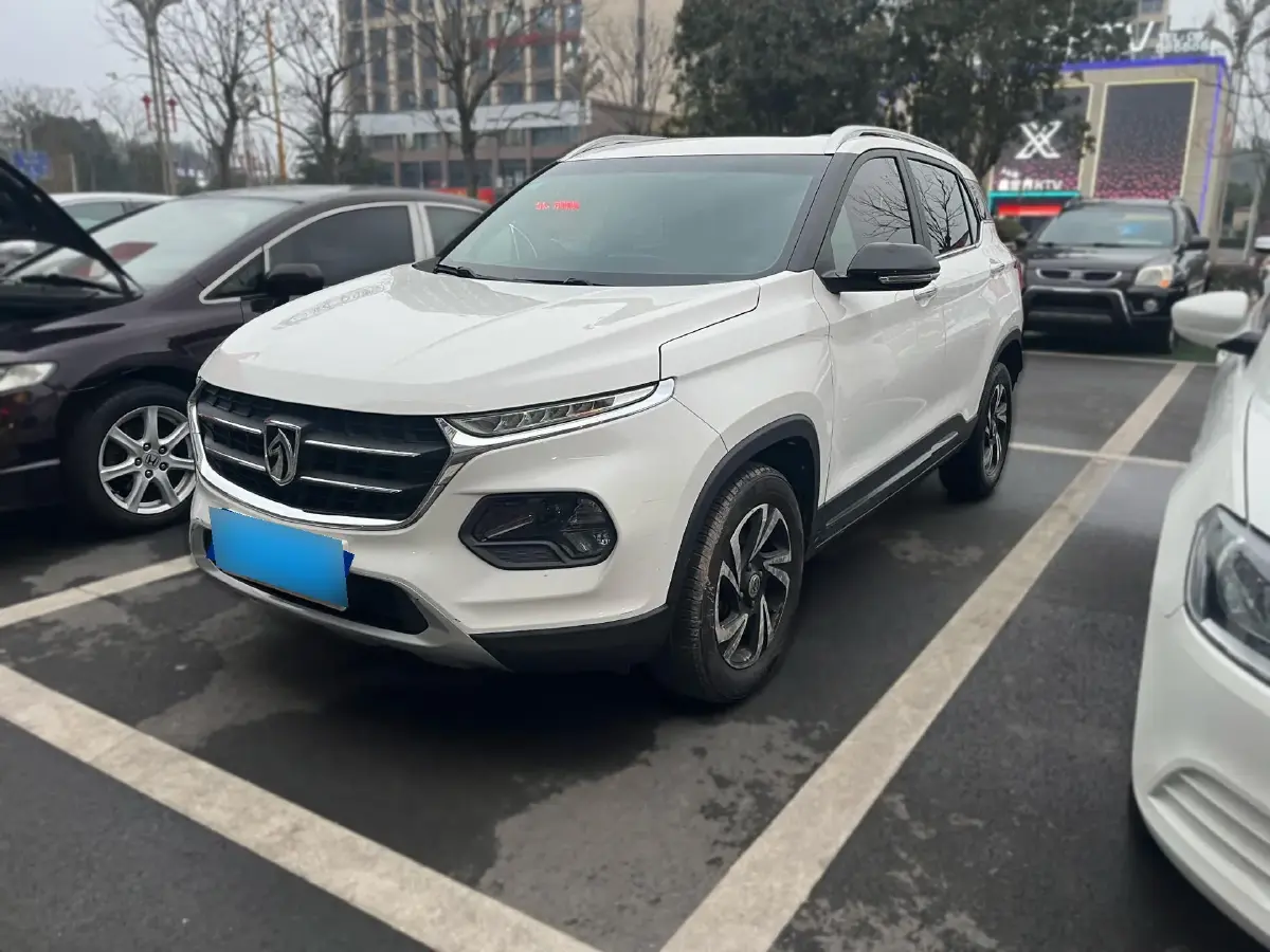 2017 BaoJun 510 1.5L 112HP L4 6MT