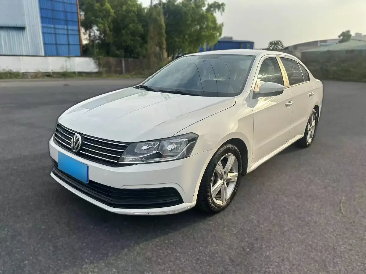 2017 Volkswagen Lavida 1.6L 110HP L4 6AT