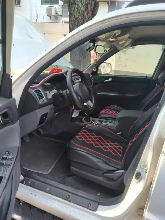 2015 BAW BeiJing BW007 2.0T 190HP L4 6MT,autocango,china used car exporter,china ev exporter,chinese used car exporter,chinese used ev exporter